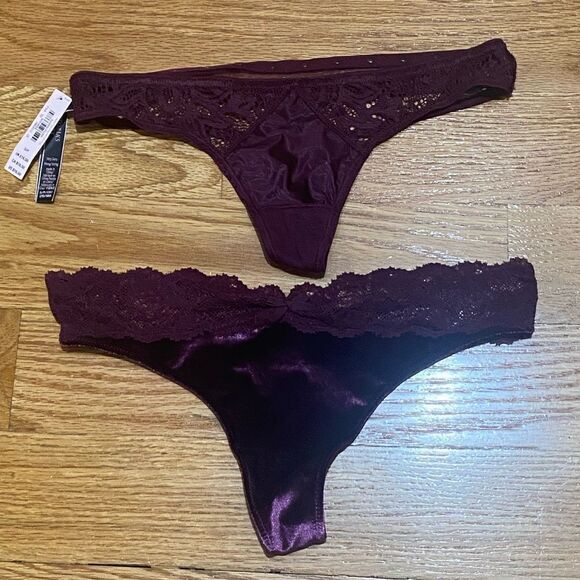 Victoria's Secret Thong Lace- one pair - Picture 1 of 6